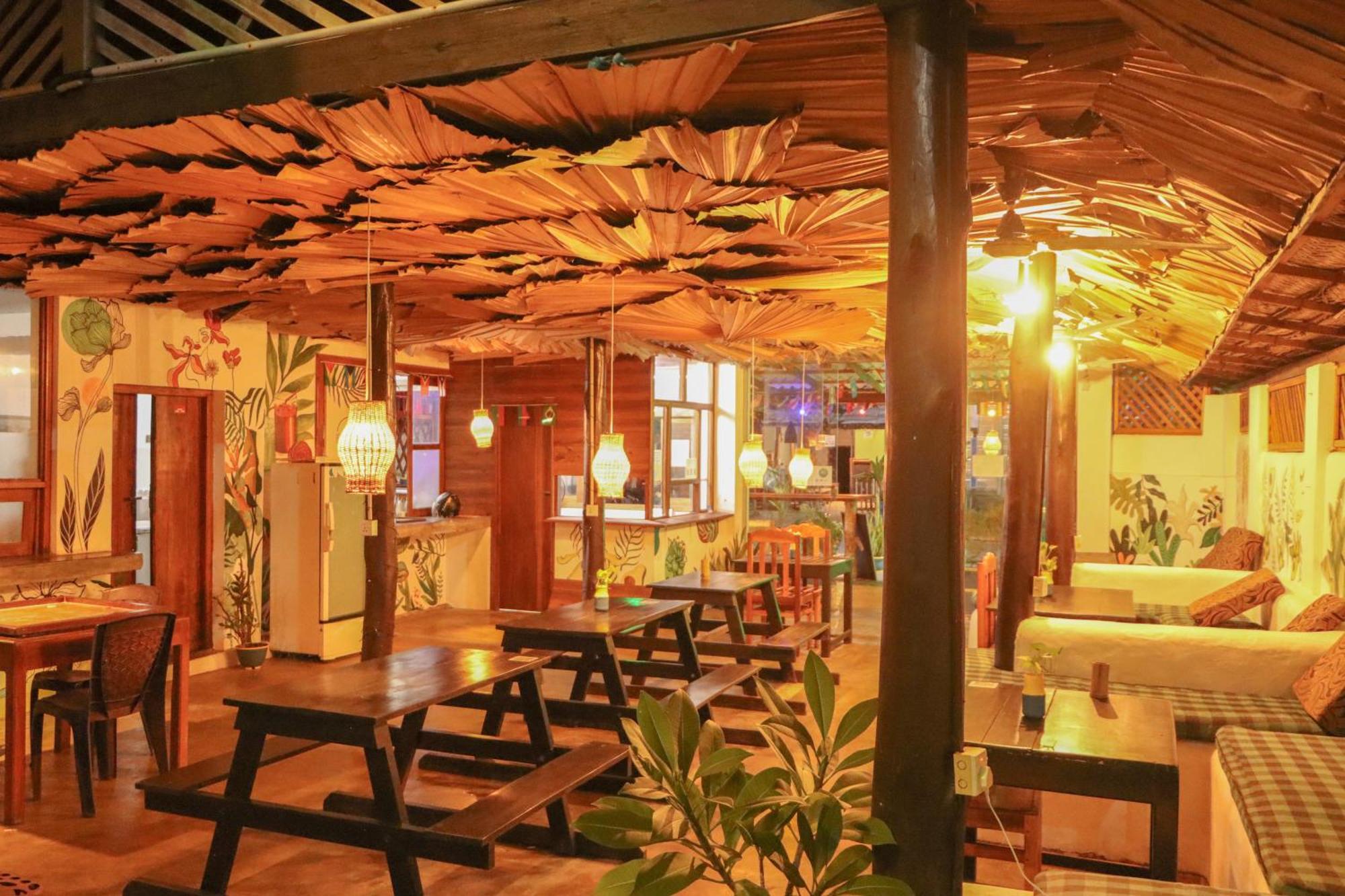 Popoyo Surf Resort Аругам Бей Екстериор снимка