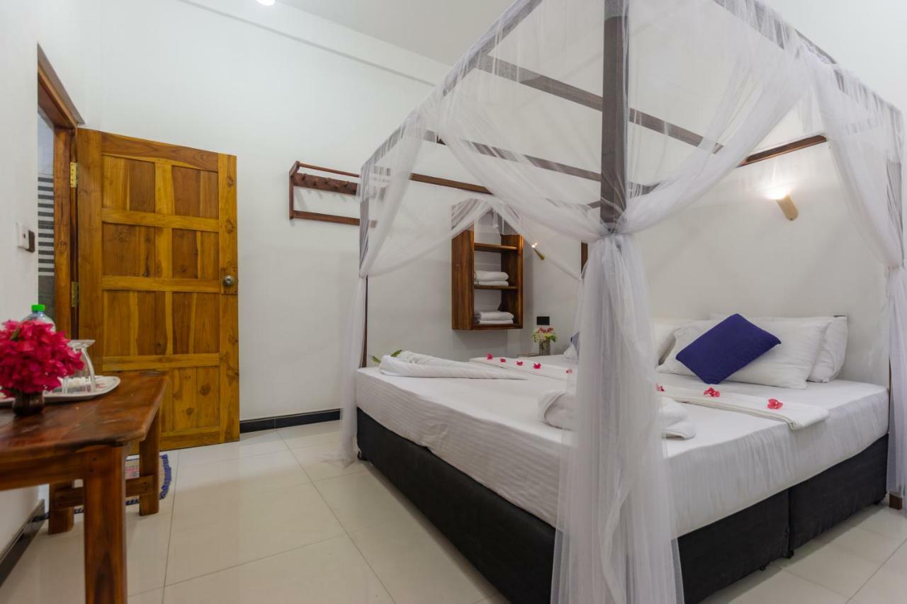 Popoyo Surf Resort Аругам Бей Екстериор снимка