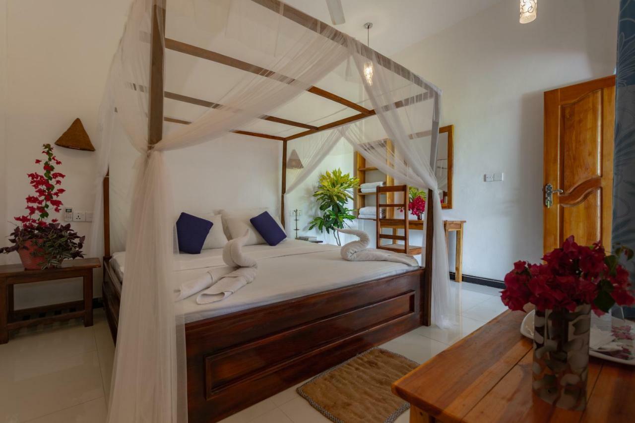 Popoyo Surf Resort Аругам Бей Екстериор снимка