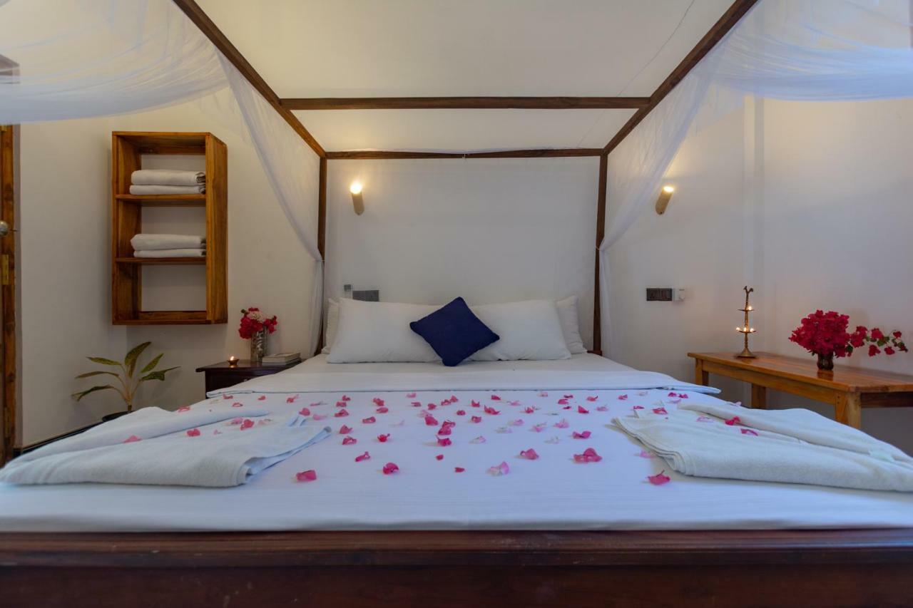 Popoyo Surf Resort Аругам Бей Екстериор снимка