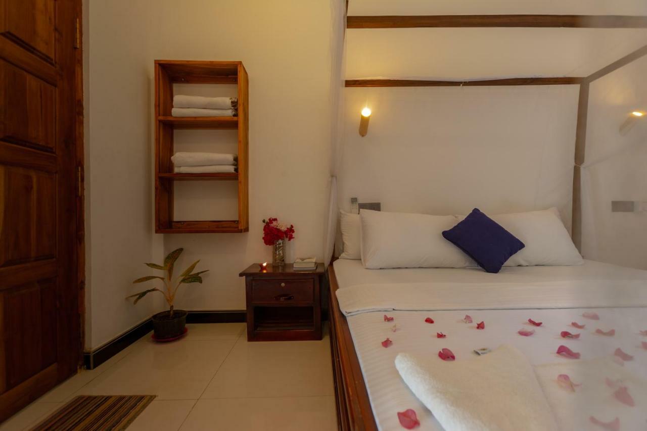 Popoyo Surf Resort Аругам Бей Екстериор снимка